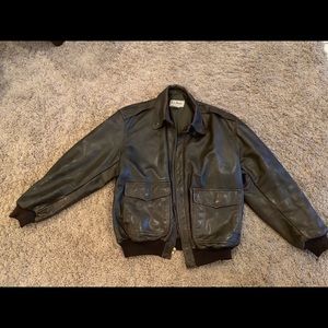 L.L. Bean Freeport, Maine Leather Jacker Large